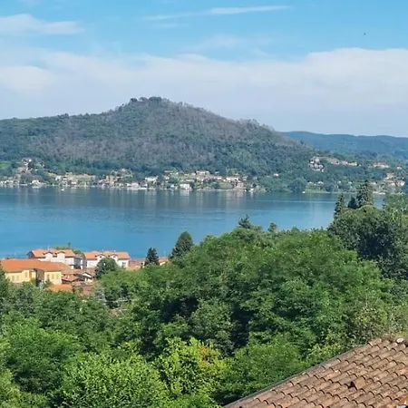 Appartement Casa Aurora Meina